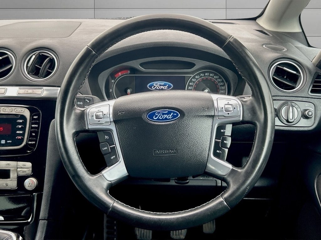 Used Ford S-Max 2010 for sale - 76744457: Photo 19