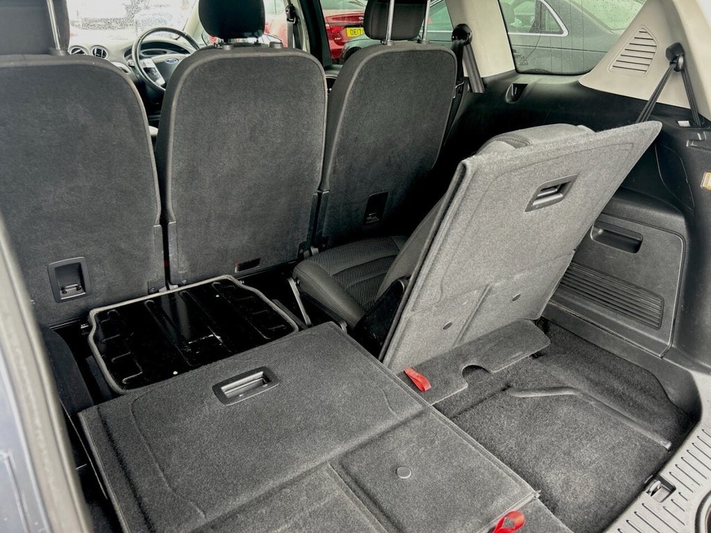 Used Ford S-Max 2010 for sale - 76744457: Photo 23