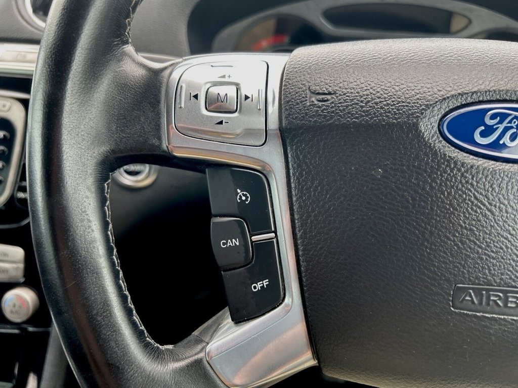 Used Ford S-Max 2010 for sale - 76744457: Photo 26