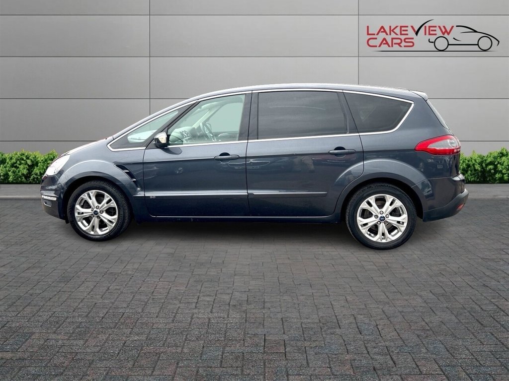 Used Ford S-Max 2010 for sale - 76744457: Photo 4