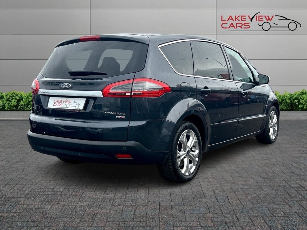 Used Ford S-Max 2010 for sale - 76744457: Photo 7