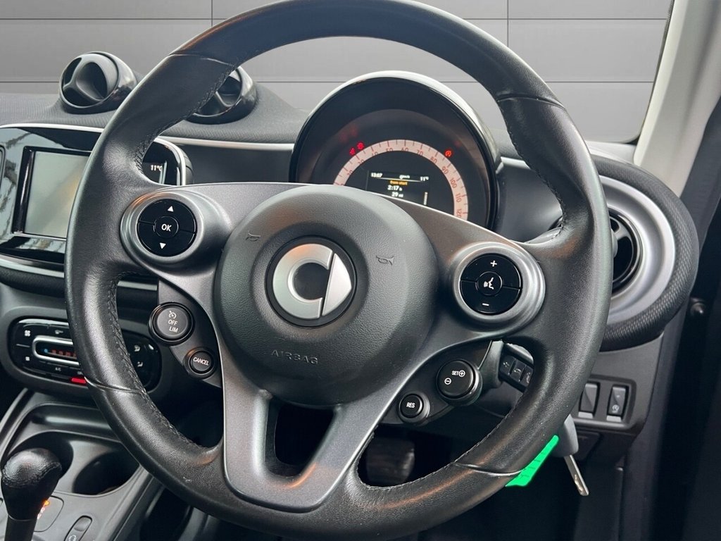 Used smart fortwo 2016 for sale - 77080367: Photo 19