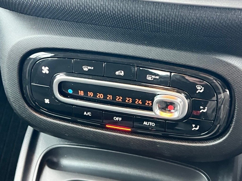 Used smart fortwo 2016 for sale - 77080367: Photo 25