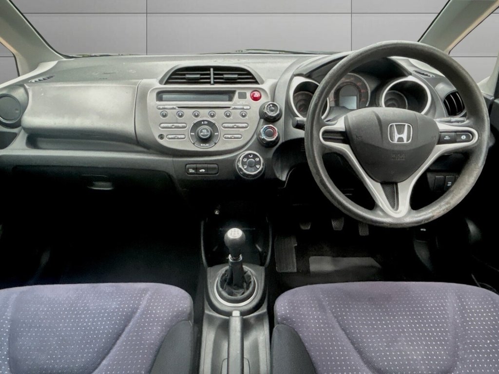 Used Honda Jazz 2009 for sale - 76744464: Photo 17