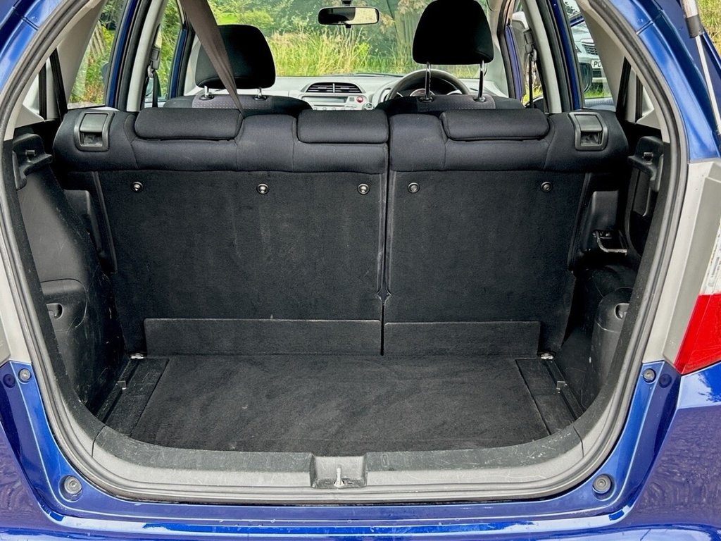 Used Honda Jazz 2009 for sale - 76744464: Photo 21