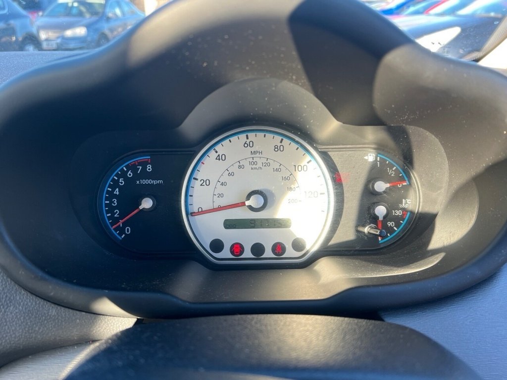 Used Hyundai i10 2011 for sale - 77089440: Photo 21