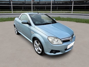 Used Vauxhall Tigra 2009 for sale - 77422432: Photo