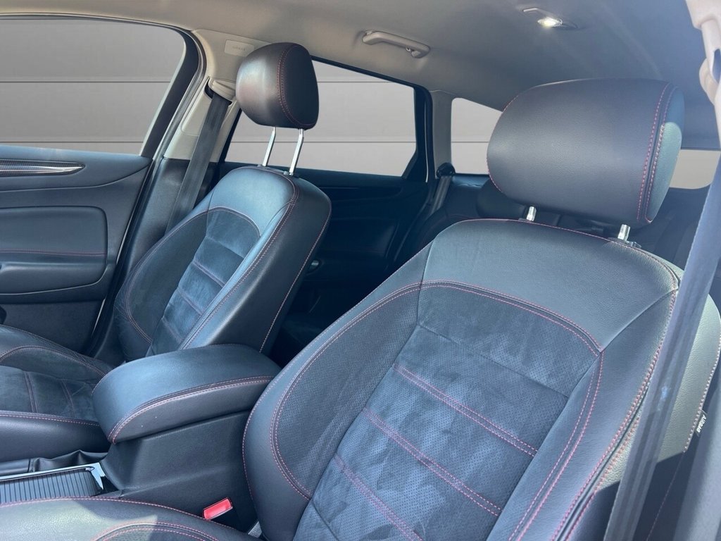 Used Ford Mondeo 2011 for sale - 76744469: Photo 16