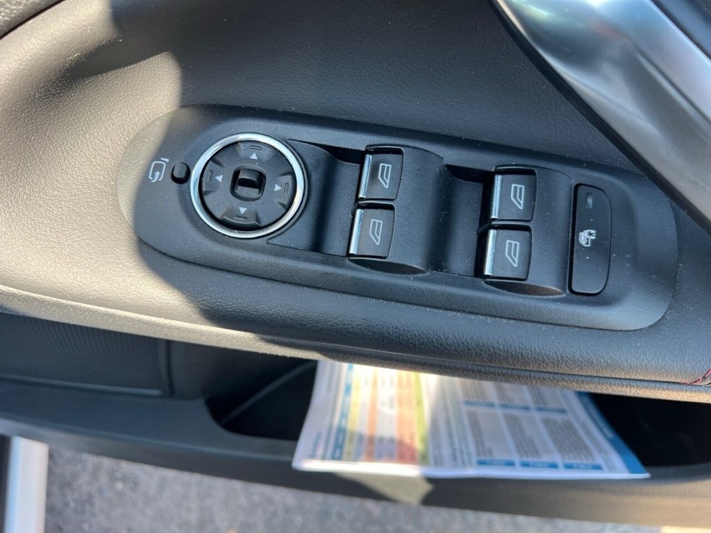 Used Ford Mondeo 2011 for sale - 76744469: Photo 22