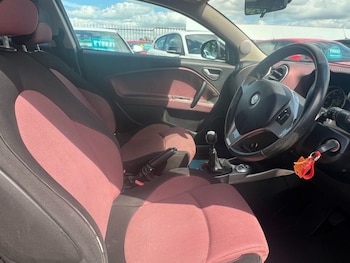 Used Alfa Romeo MiTo 2009 for sale - 77110664: Photo