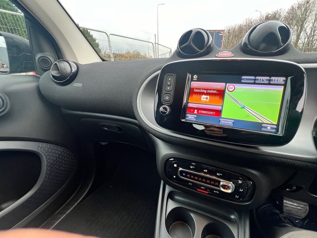 Used smart fortwo 2016 for sale - 76923962: Photo 26