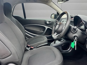 Used smart fortwo 2016 for sale - 76923962: Photo