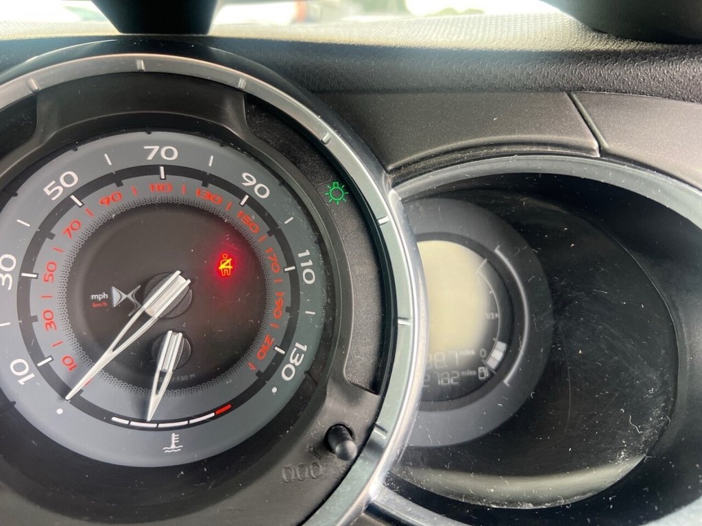 Used DS Automobiles DS 3 2017 for sale - 76744502: Photo 44