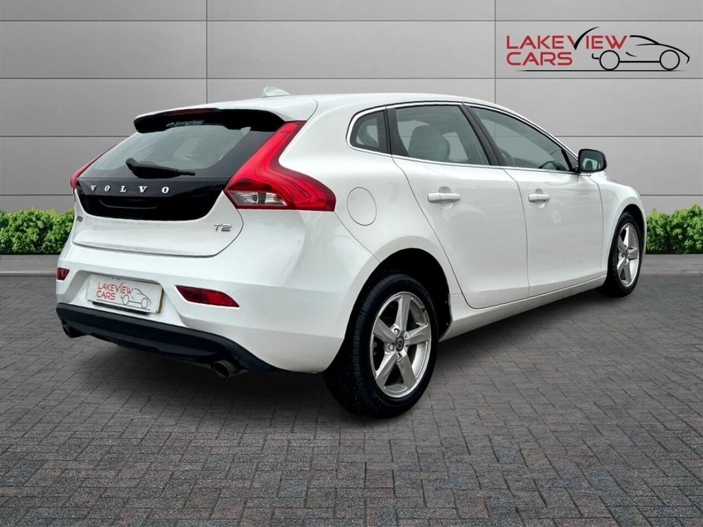 Used Volvo V40 2015 for sale - 76744543: Photo 7