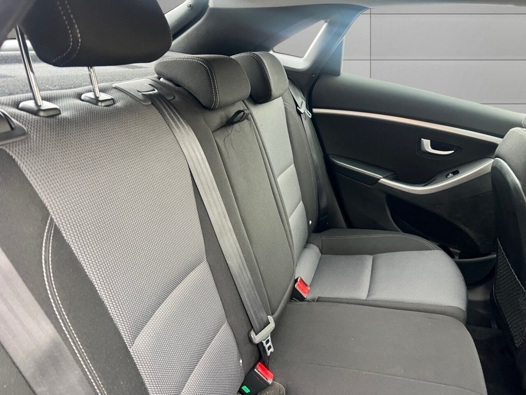 Used Hyundai i30 2016 for sale - 76744539: Photo 17