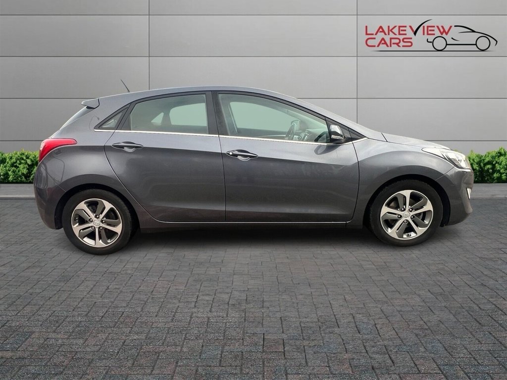 Used Hyundai i30 2016 for sale - 76744539: Photo 4