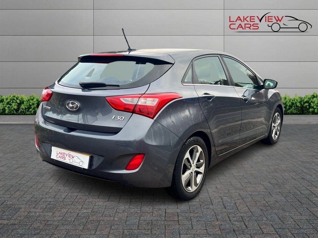 Used Hyundai i30 2016 for sale - 76744539: Photo 9