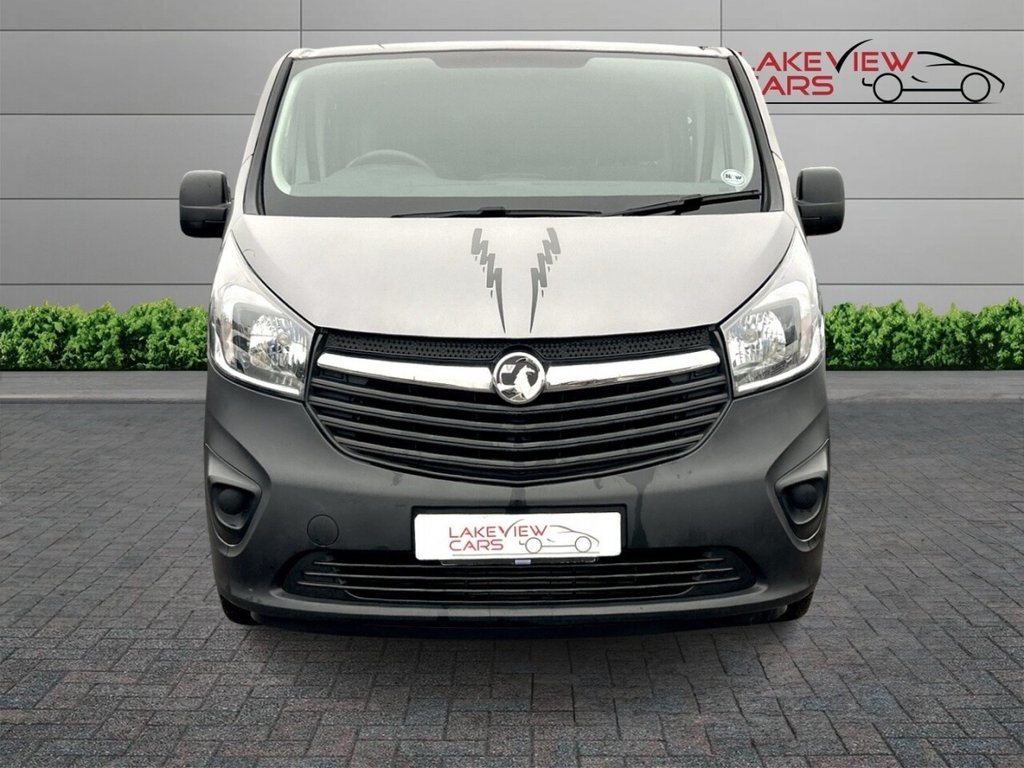 Used Vauxhall Vivaro 2017 for sale - 77133008: Photo 2