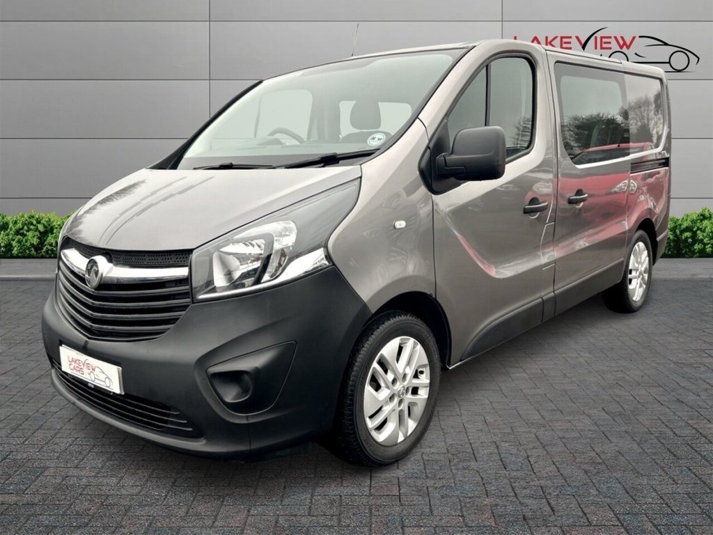 Used Vauxhall Vivaro 2017 for sale - 77133008: Photo 3