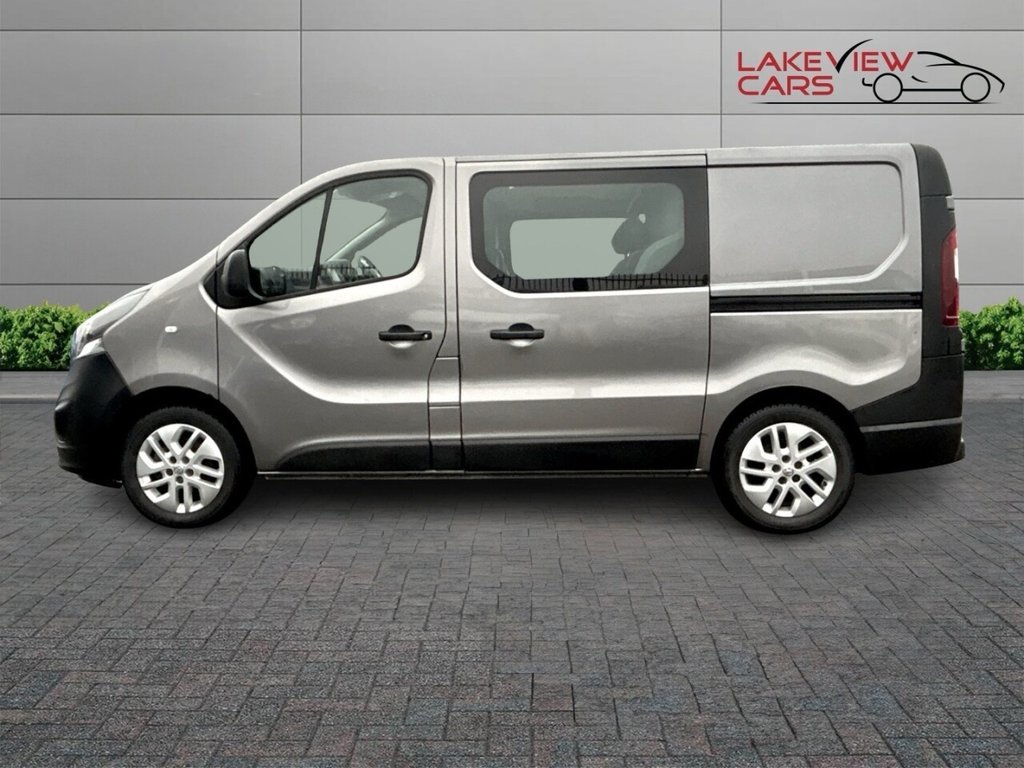 Used Vauxhall Vivaro 2017 for sale - 77133008: Photo 4