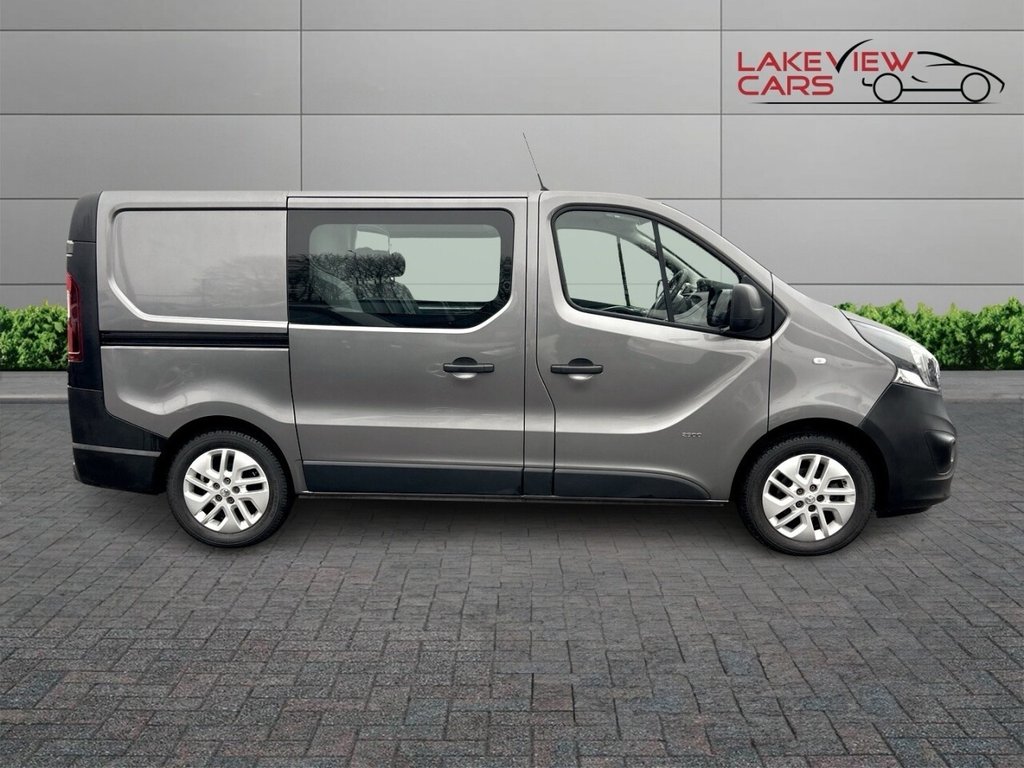 Used Vauxhall Vivaro 2017 for sale - 77133008: Photo 8