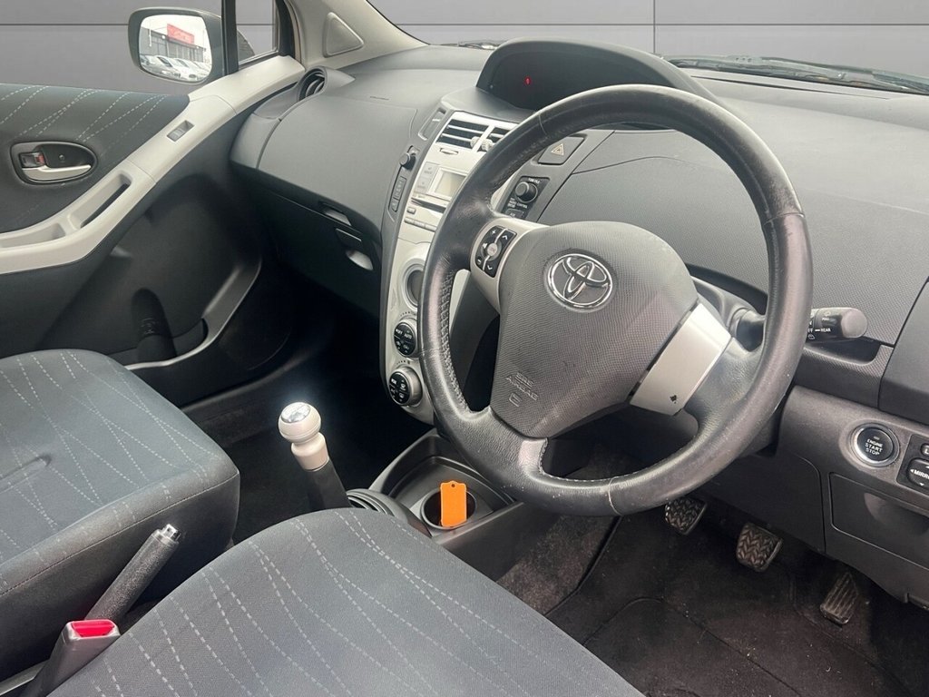 Used Toyota Yaris 2007 for sale - 76768475: Photo 10