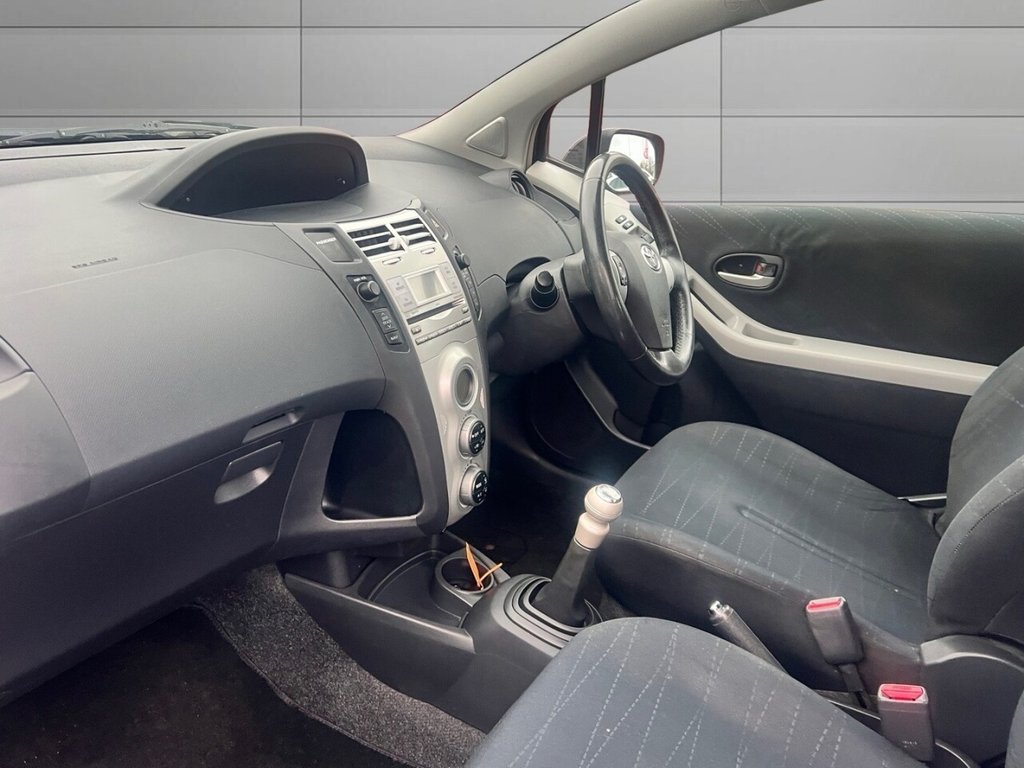 Used Toyota Yaris 2007 for sale - 76768475: Photo 14