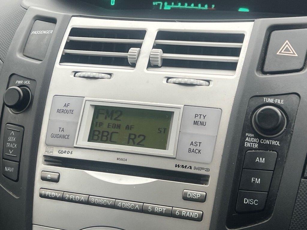 Used Toyota Yaris 2007 for sale - 76768475: Photo 25