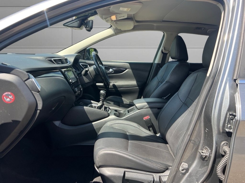 Used Nissan Qashqai 2014 for sale - 76744483: Photo 12