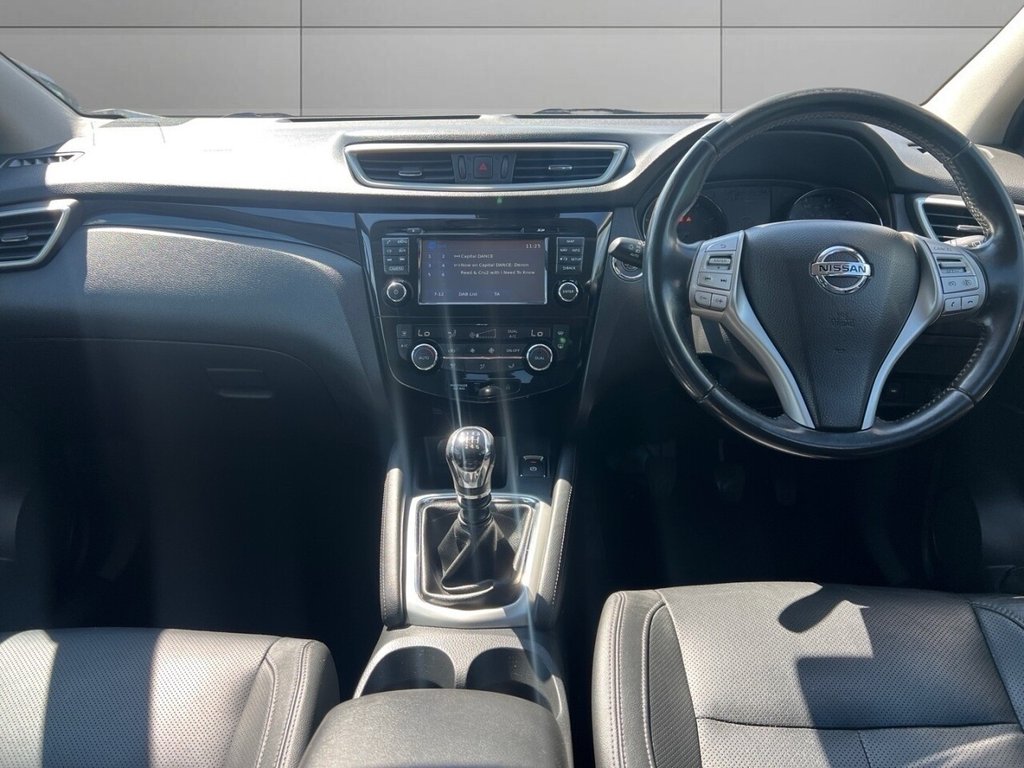 Used Nissan Qashqai 2014 for sale - 76744483: Photo 16