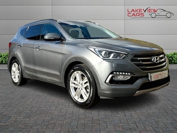 Used Hyundai Santa Fe 2016 for sale - 76744513: Photo