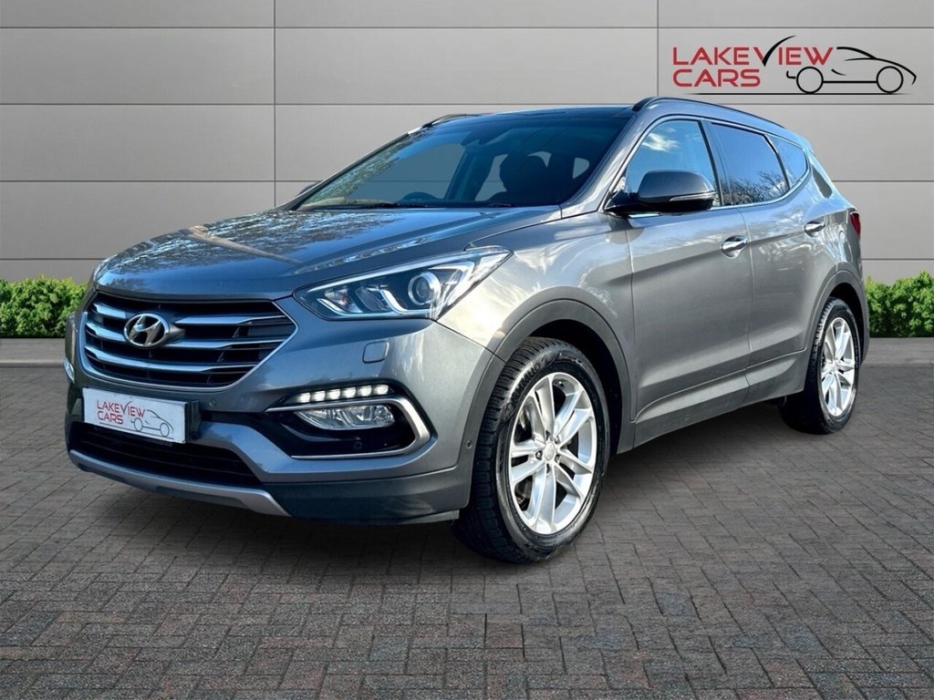 Used Hyundai Santa Fe 2016 for sale - 76744513: Photo 3