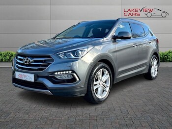 Used Hyundai Santa Fe 2016 for sale - 76744513: Photo