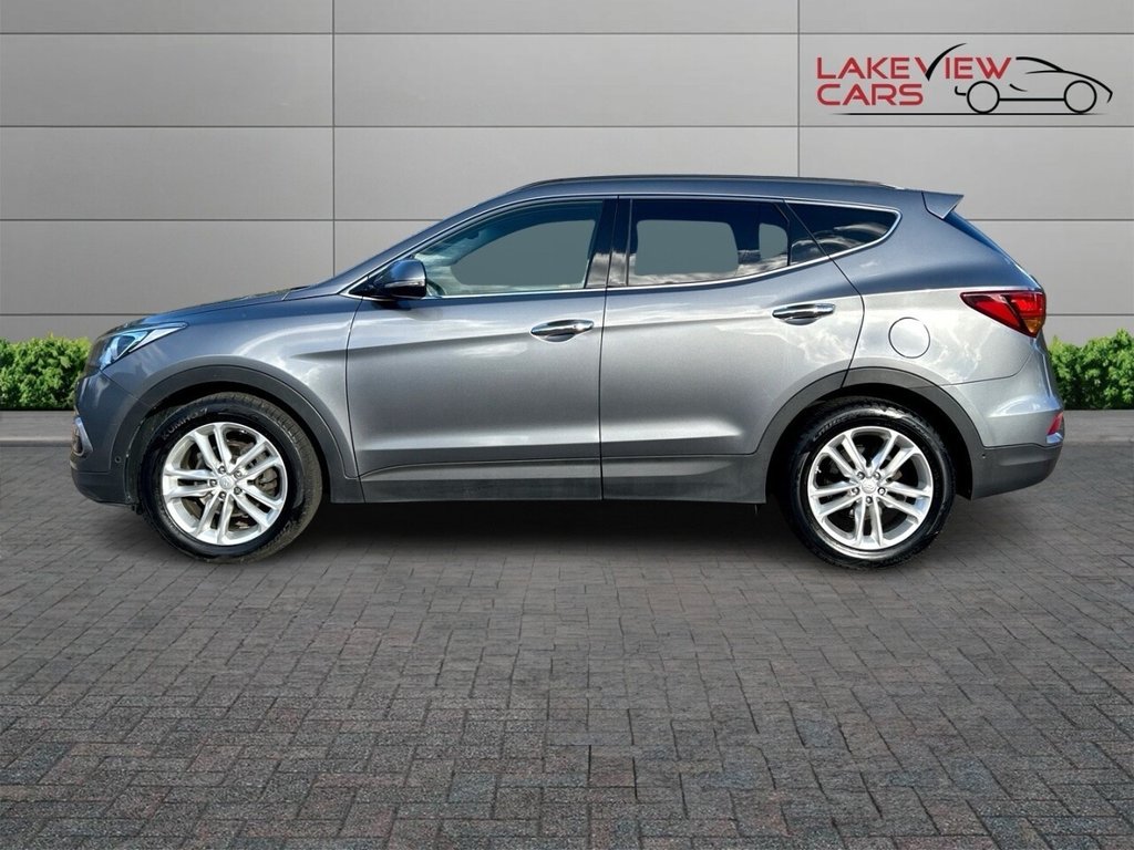 Used Hyundai Santa Fe 2016 for sale - 76744513: Photo 4