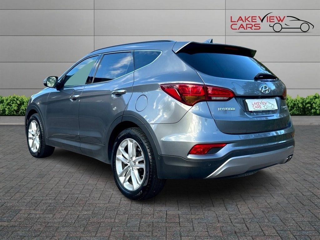 Used Hyundai Santa Fe 2016 for sale - 76744513: Photo 5