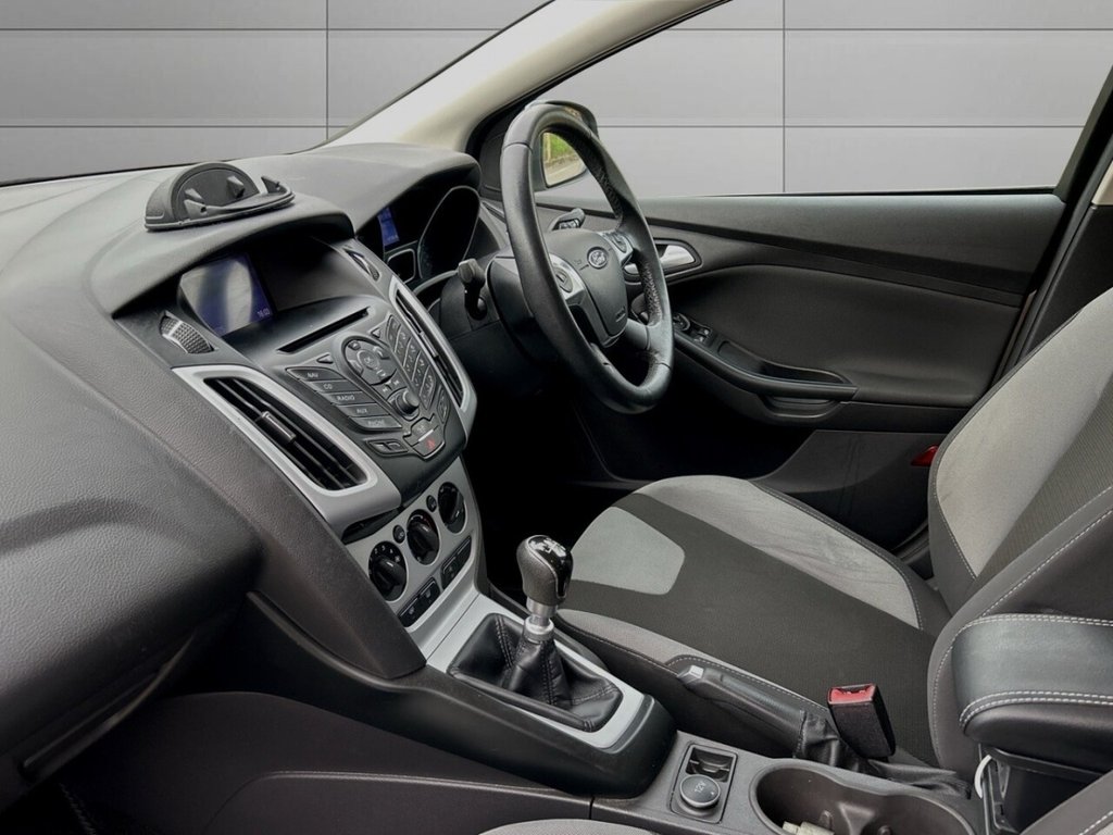 Used Ford Focus 2012 for sale - 76744520: Photo 15