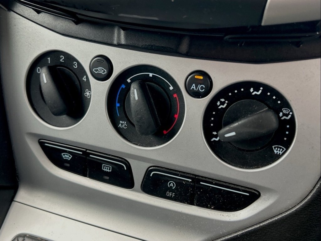 Used Ford Focus 2012 for sale - 76744520: Photo 26