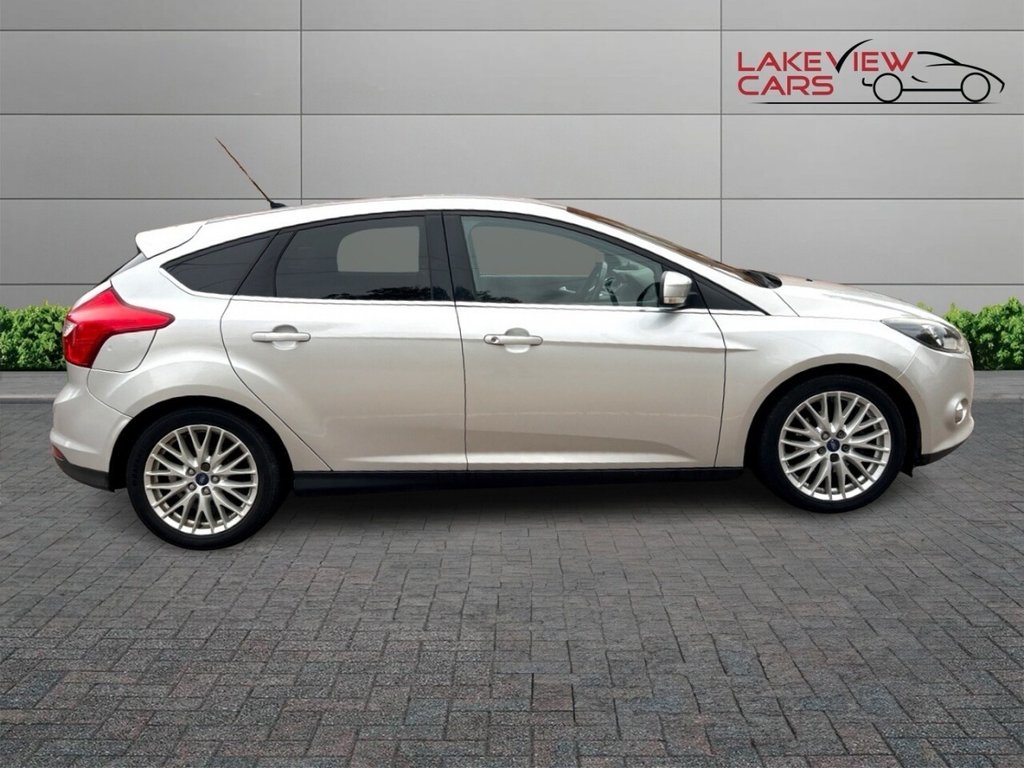 Used Ford Focus 2012 for sale - 76744520: Photo 8