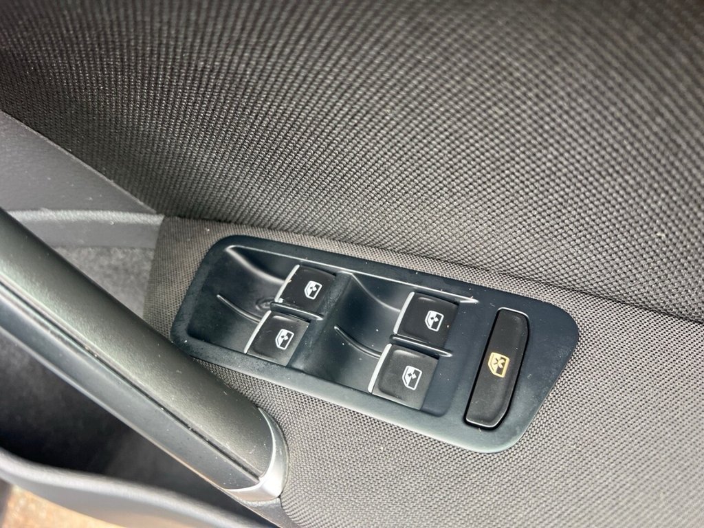 Used Volkswagen Golf 2018 for sale - 76744511: Photo 22