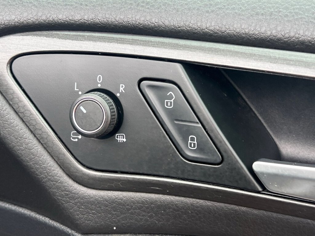 Used Volkswagen Golf 2018 for sale - 76744511: Photo 24