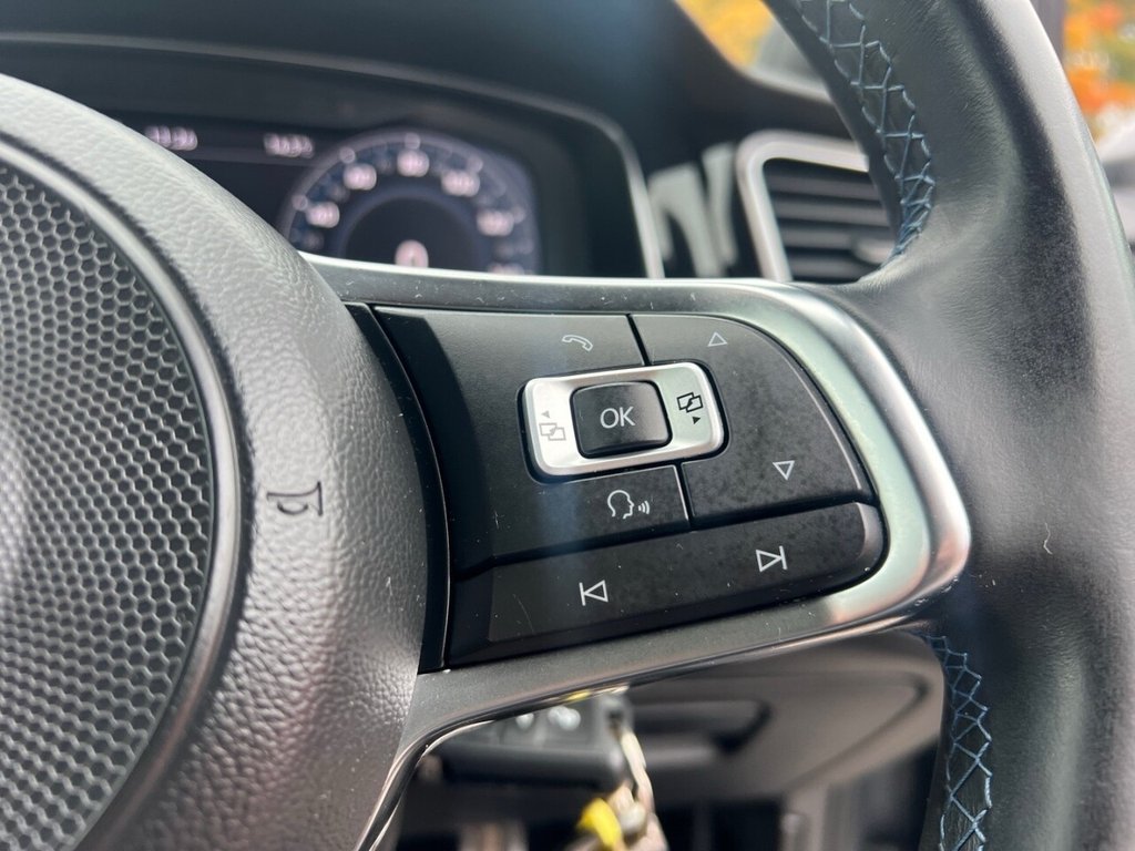 Used Volkswagen Golf 2018 for sale - 76744511: Photo 27