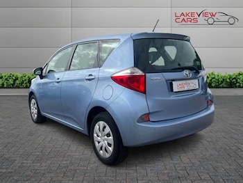 Used Toyota Verso 2011 for sale - 76744482: Photo