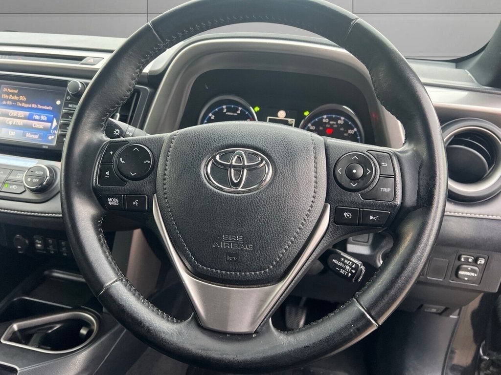 Used Toyota RAV4 2018 for sale - 76744531: Photo 19