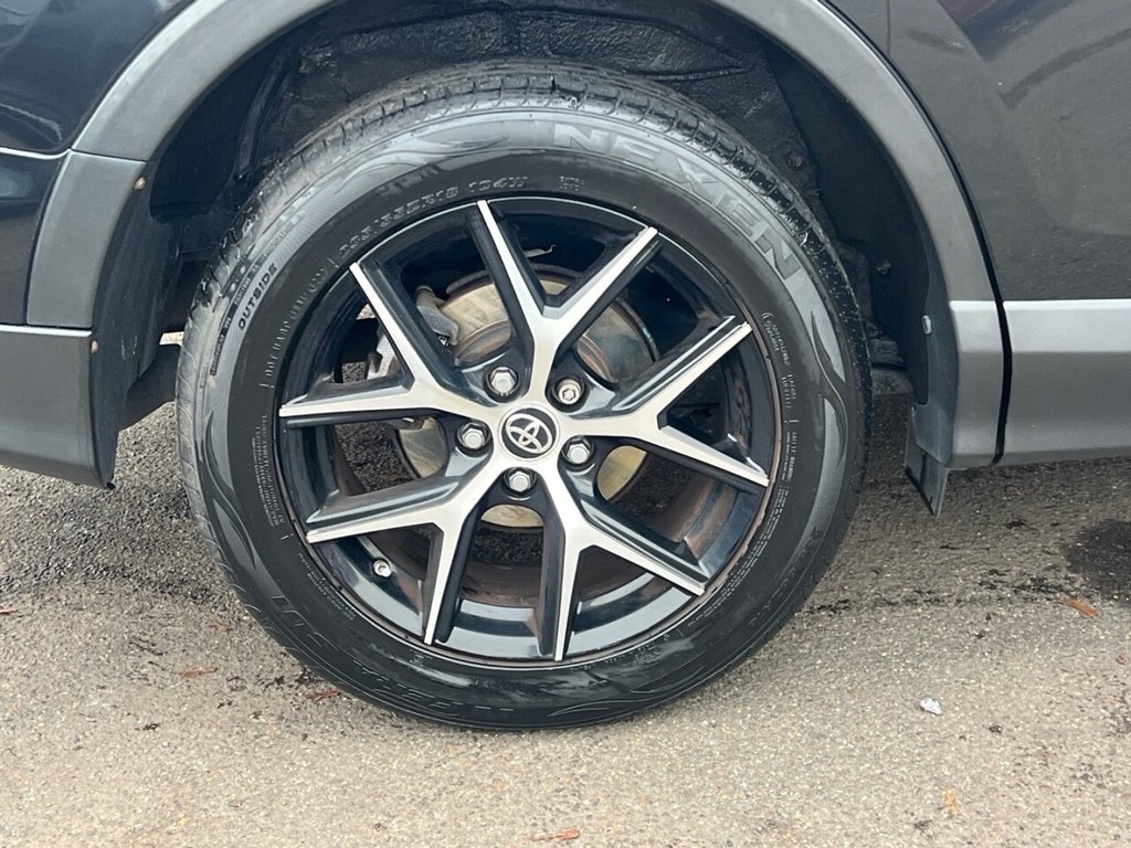 Used Toyota RAV4 2018 for sale - 76744531: Photo 20