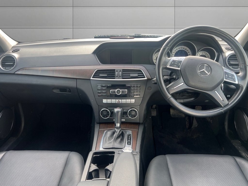 Used Mercedes-Benz C Class 2019 for sale - 76744447: Photo 18