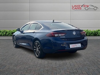 Used Vauxhall Insignia 2021 for sale - 76744456: Photo