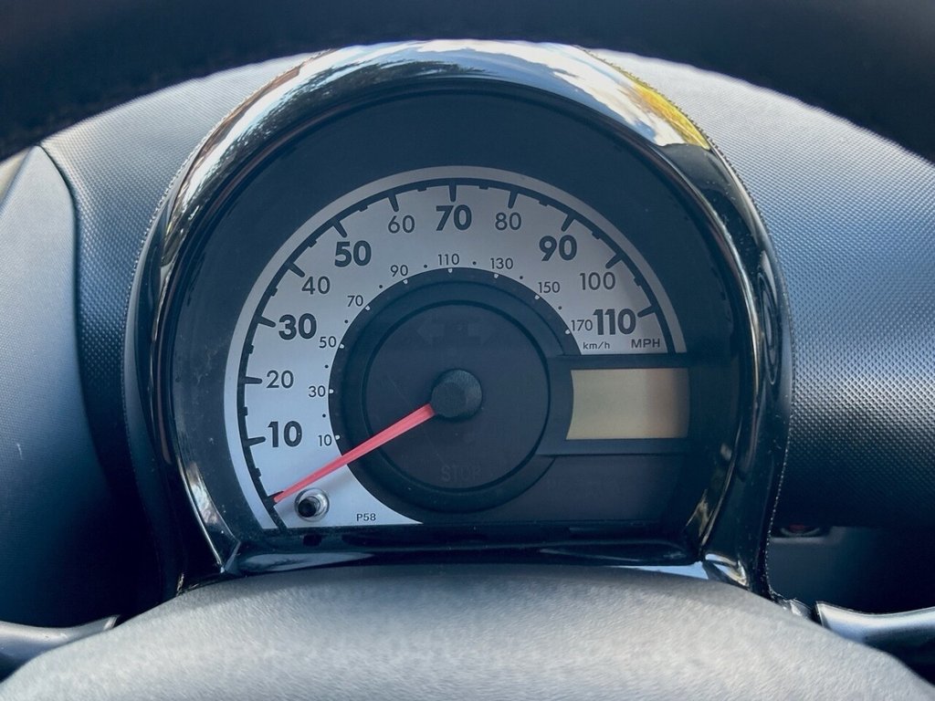 Used Toyota AYGO 2011 for sale - 76744504: Photo 20