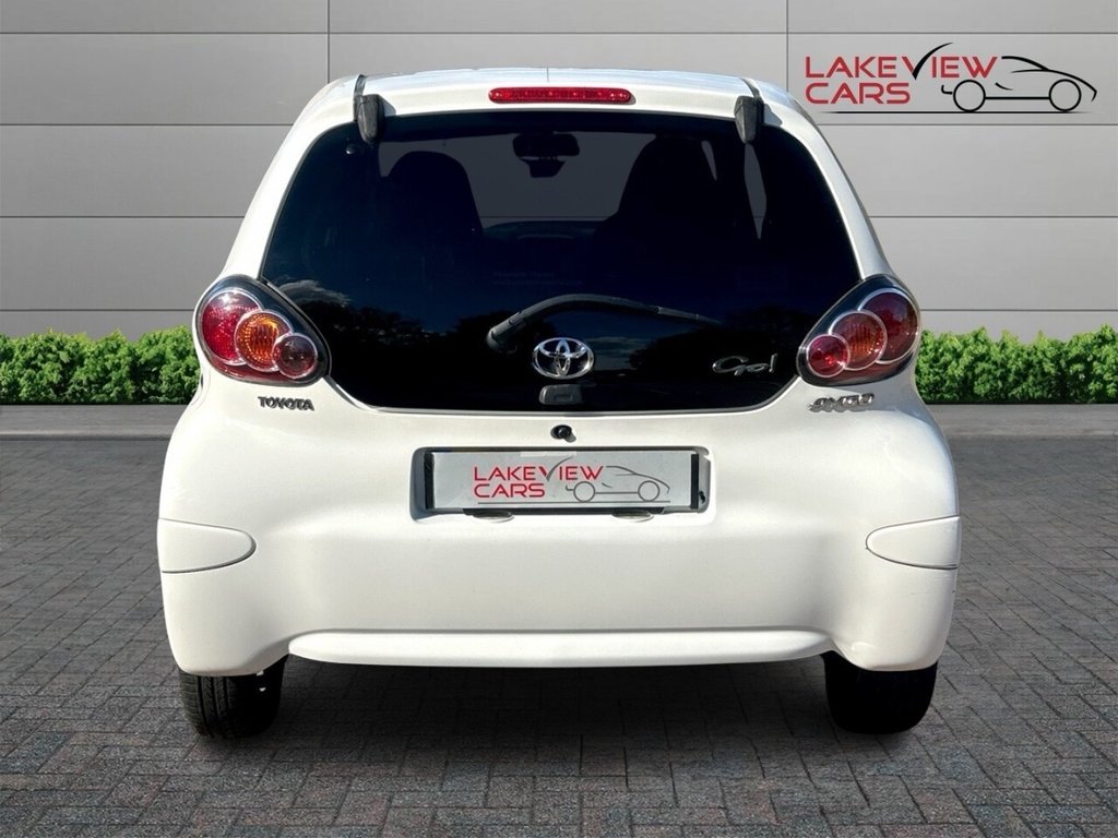 Used Toyota AYGO 2011 for sale - 76744504: Photo 6