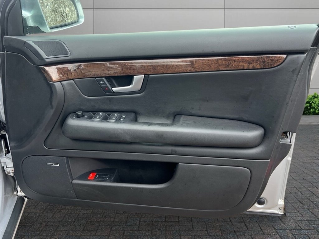 Used Audi A4 2004 for sale - 76744509: Photo 11