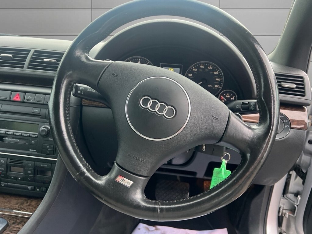 Used Audi A4 2004 for sale - 76744509: Photo 18